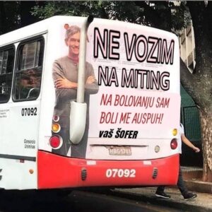 Ne vouim na miting reklama na autobusu